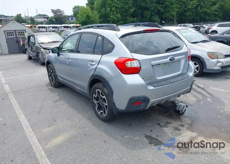 2016 Subaru Crosstrek 2.0I Premium z USA, uszkodzony, nr VIN JF2GPABC8G8255371